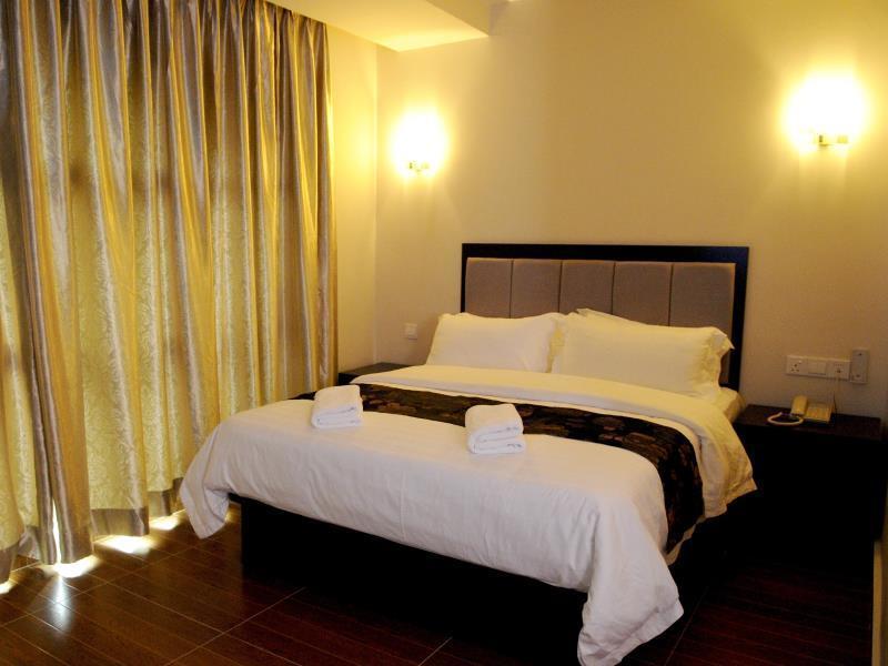 Kk Waterfront Hotel Κότα Κιναμπαλού Εξωτερικό φωτογραφία